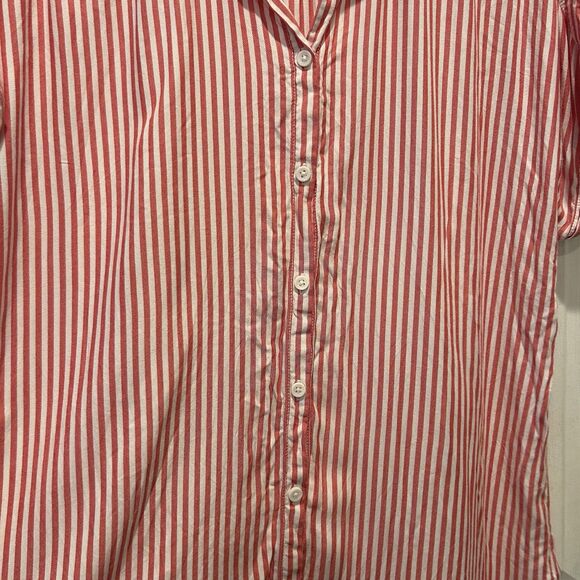 Beachlunchlounge Large Lightweight Oversized Red Striped Button Down Shirt - Picture 4 of 6